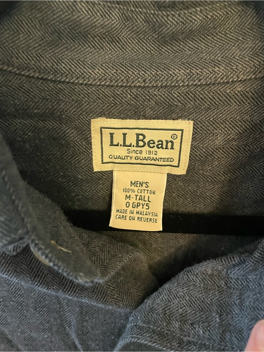 L.L.Bean Men’s Medium Tall Blue Oxford Button Down Shirt 100% Cotton Long Sleeve - Picture 3 of 5